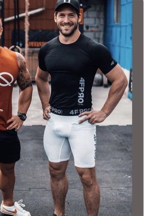 lycra bulge